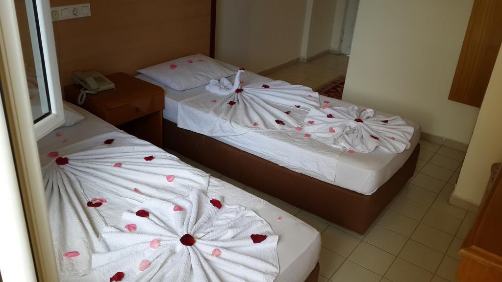 Caner Hotel Kemer Ruang foto