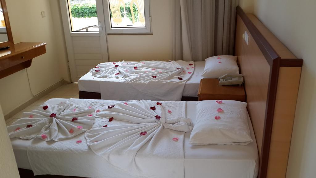 Caner Hotel Kemer Ruang foto