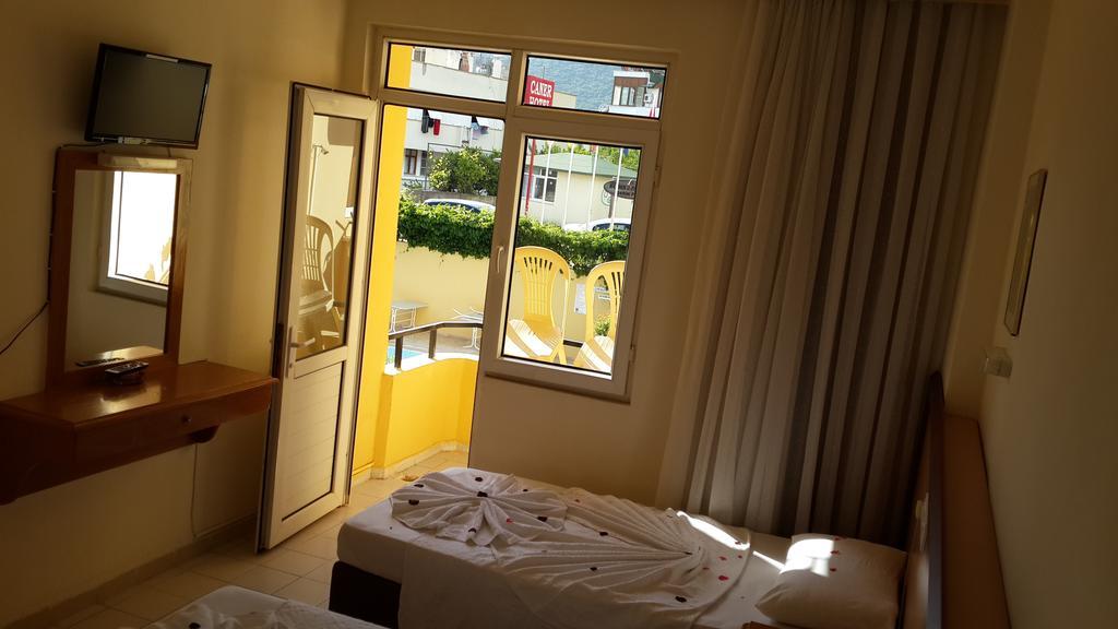 Caner Hotel Kemer Bagian luar foto